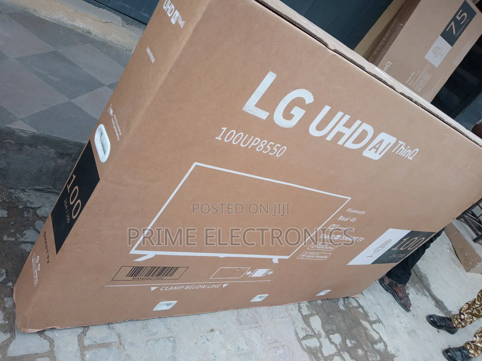 Lg Television 100" Smart