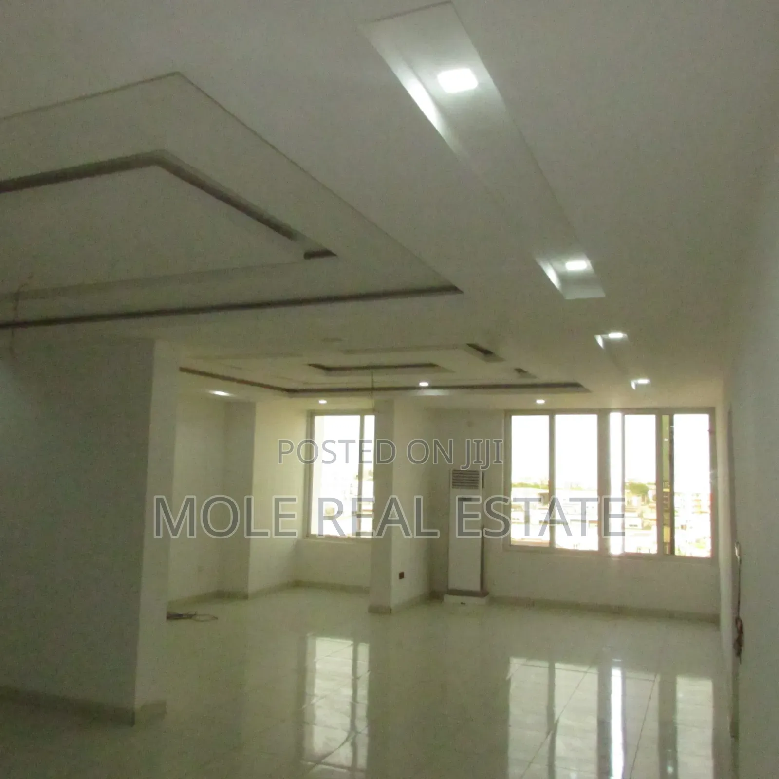 Furnished 4bdrm Block of Flats in Chisco, Victoria Island for sale