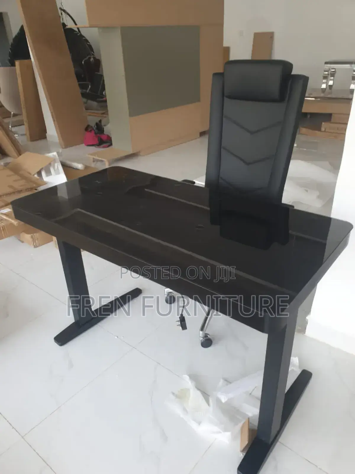 Electric Adjustable Height Table With Galax Top