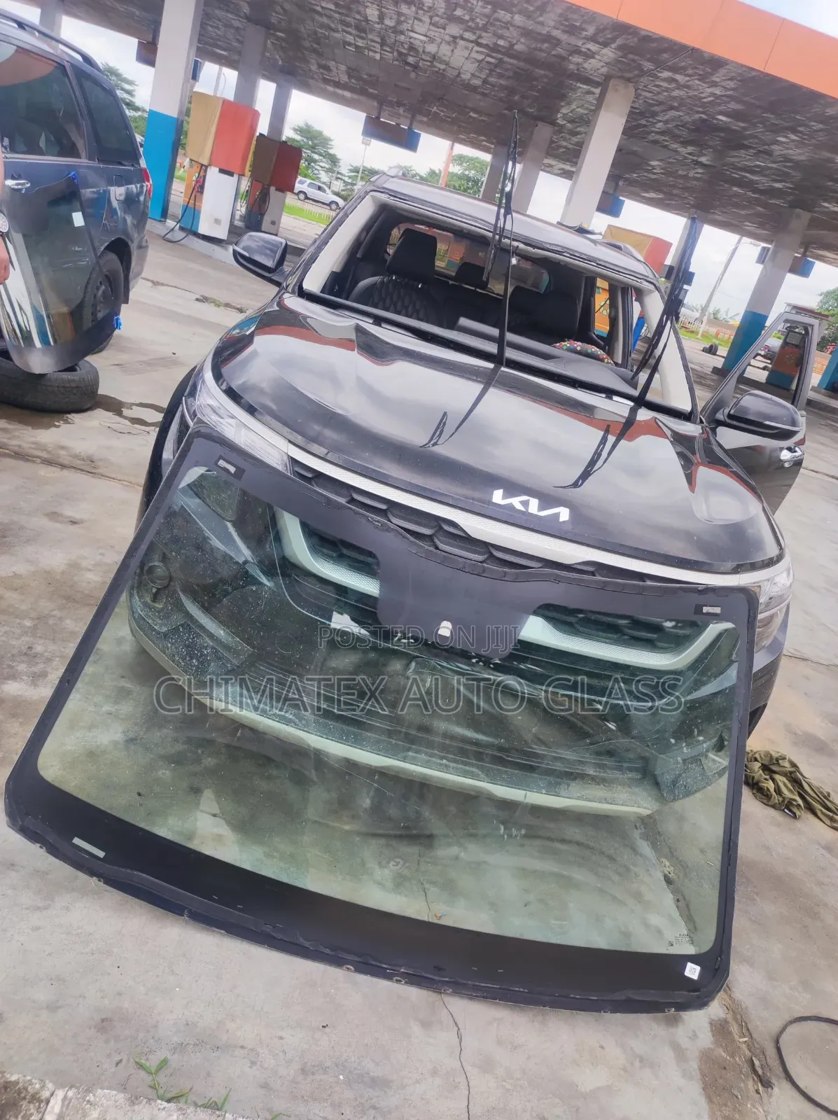 Kia Seltos 2020 Windscreen Installation We Deliver Install