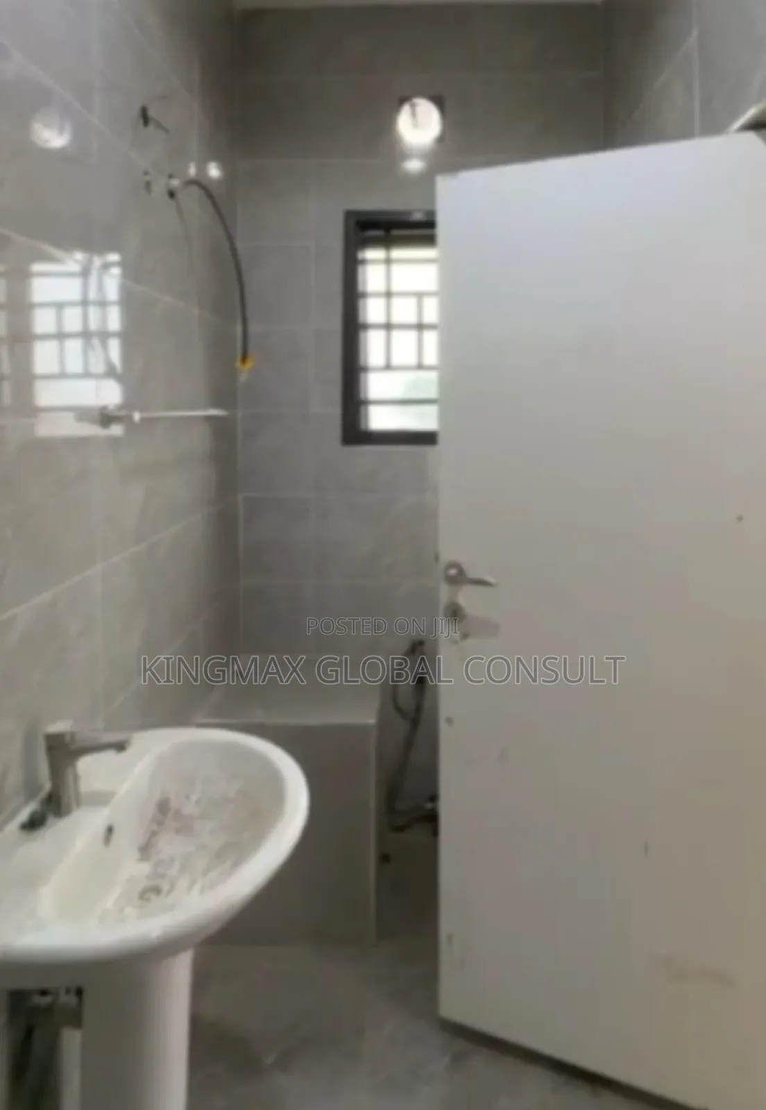 Furnished 6bdrm Duplex in Utako District for sale