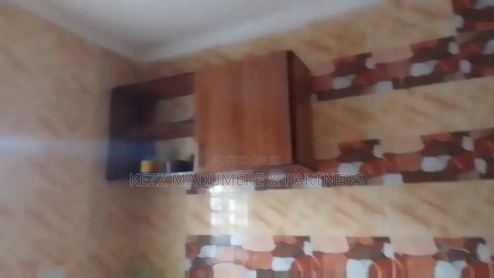 For Sale: 8 Rooms Guest House at Omagwa Ph