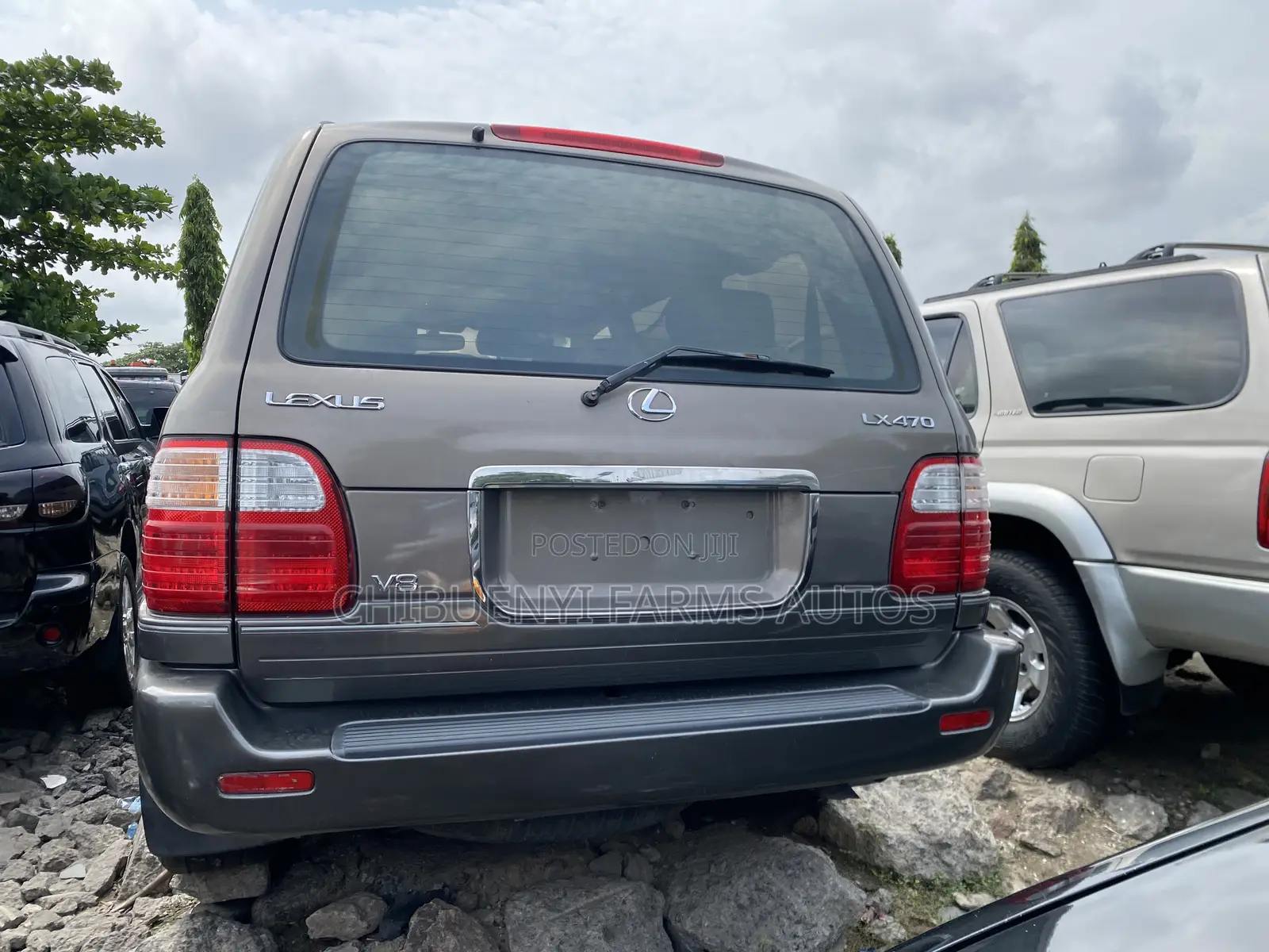 Lexus LX 470 AWD 2003 Gray