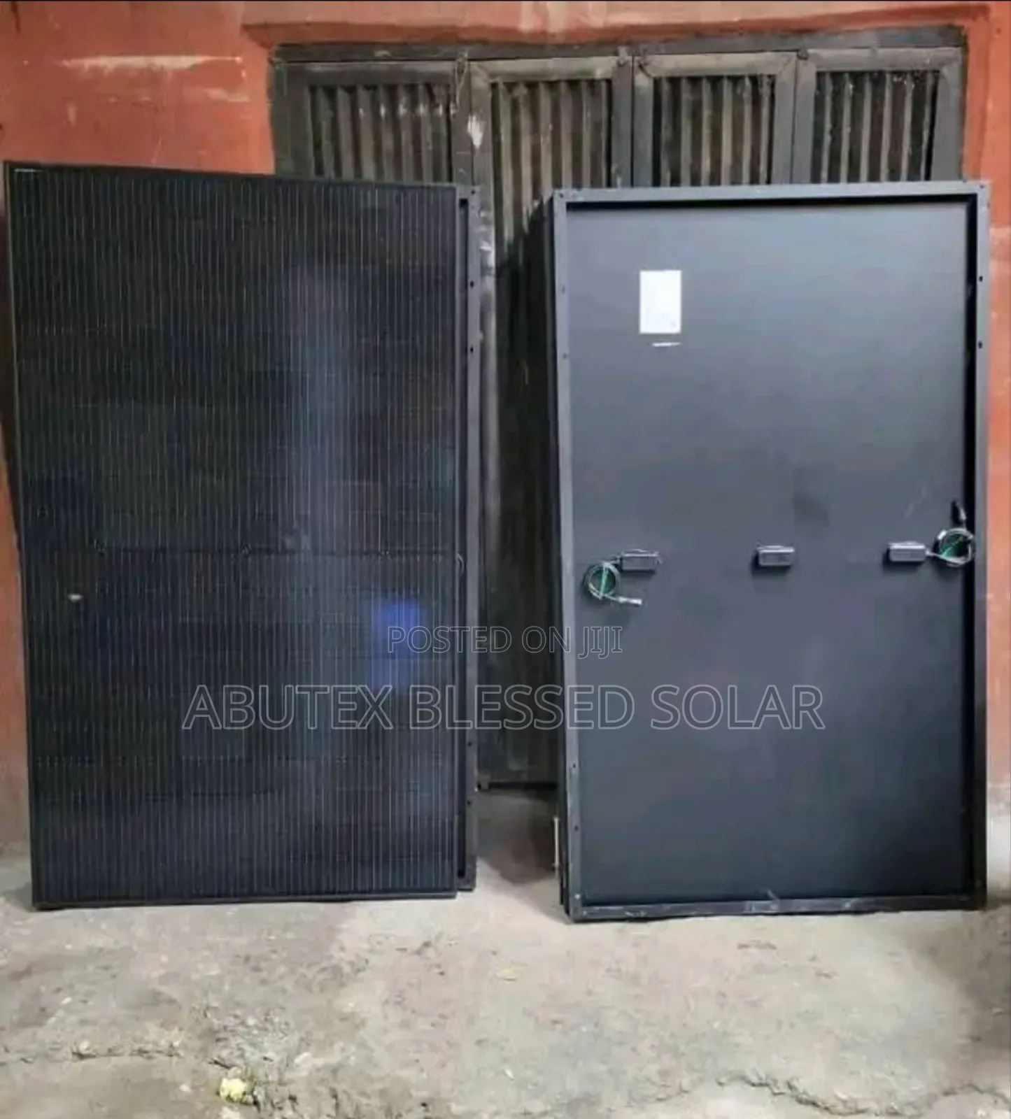 450watt Jinko Solar Panel Mono All Black