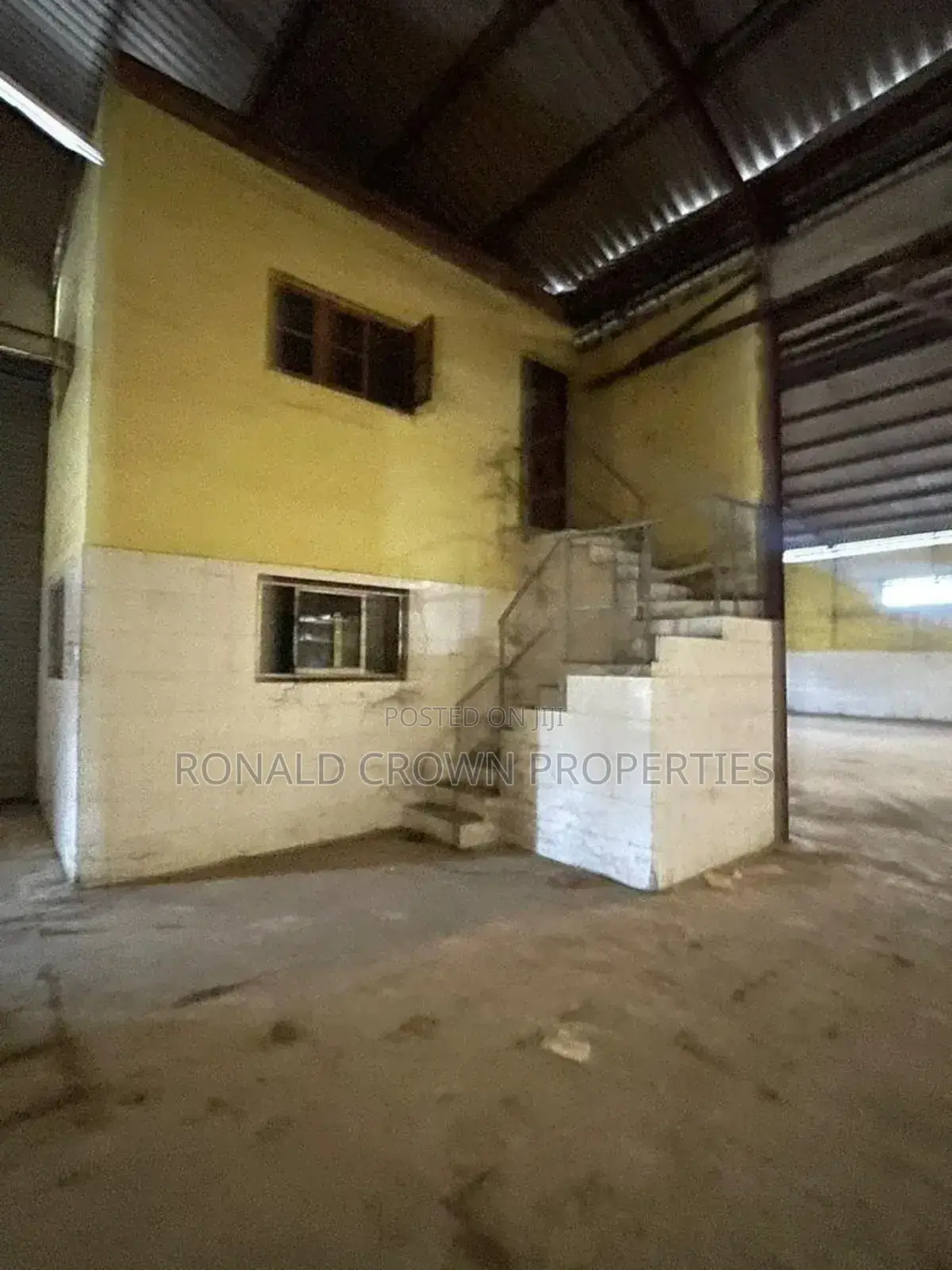 Massive Warehouse 4700sqm For Lease