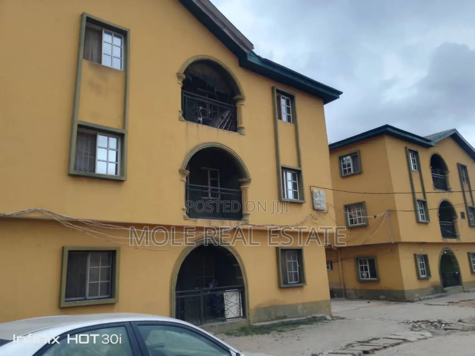 3bdrm Block of Flats in Gowon, Egbeda for sale
