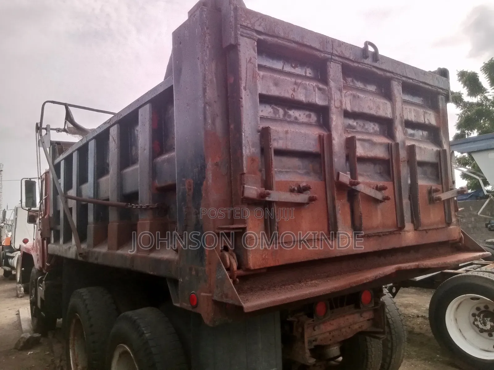 Mack Tipper