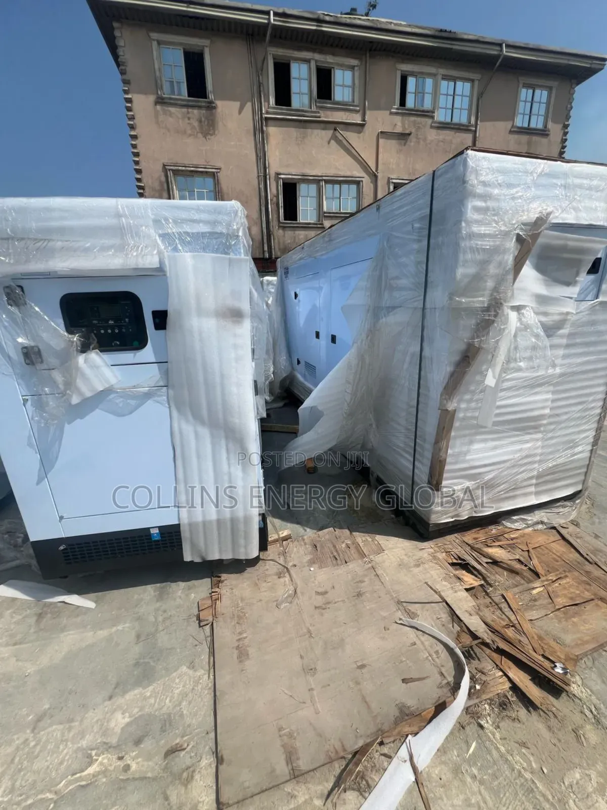 400kva Uk Perkins Soundproof Copper Coil Generator