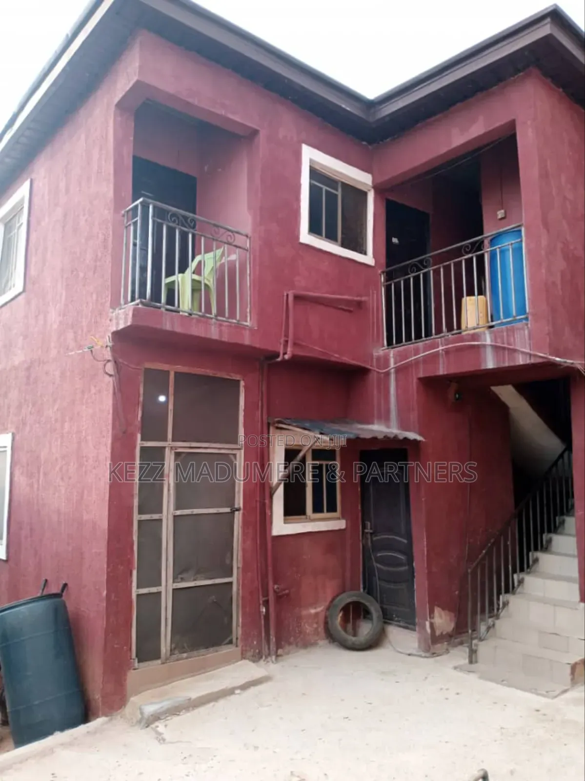 4bdrm Block of Flats in Near Golden Guinea for sale