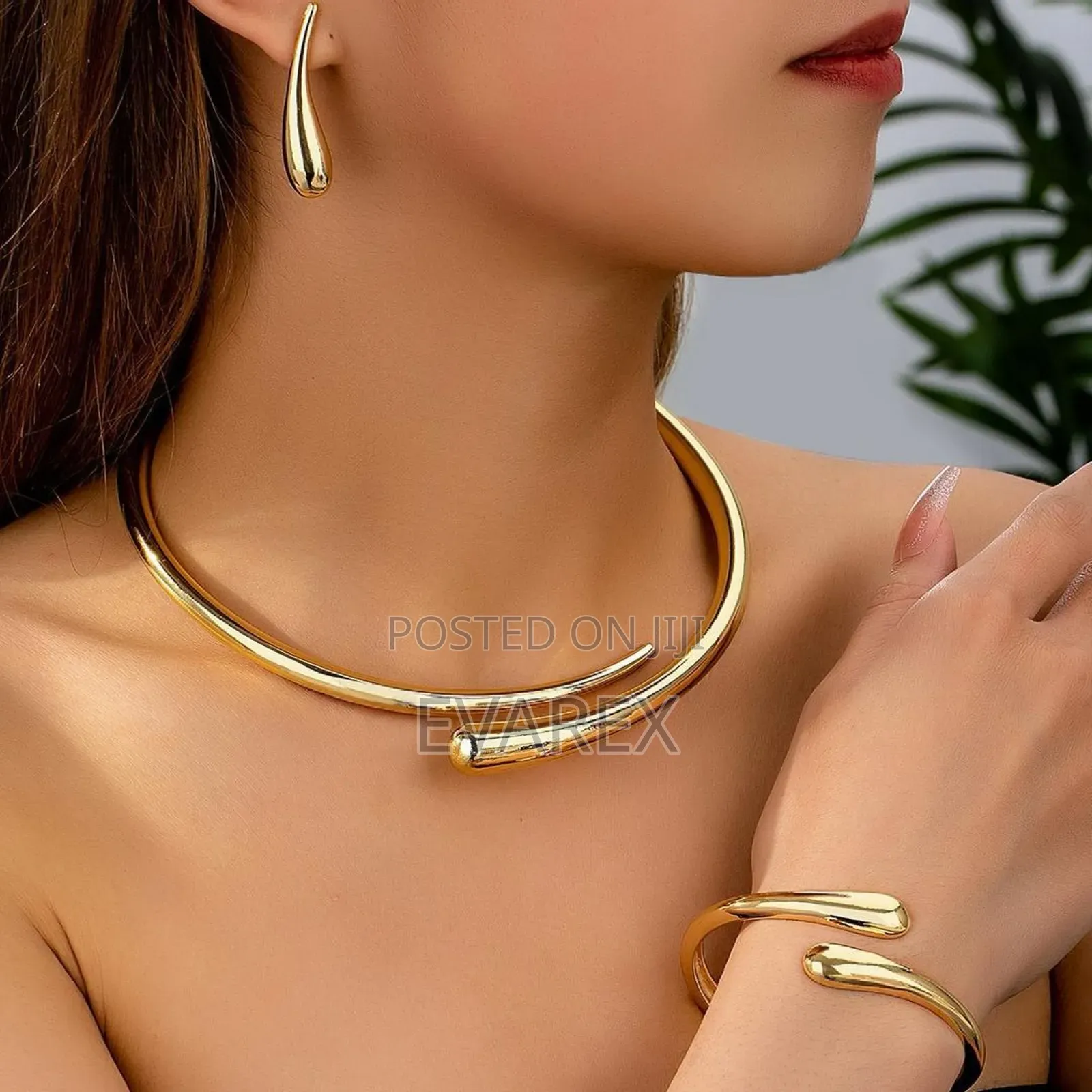 Classic Choker Jewelry Necklace Set