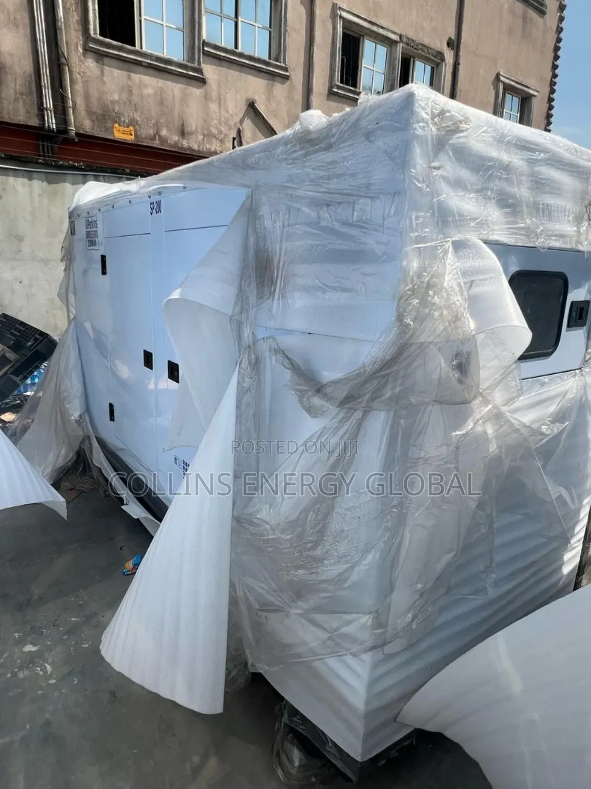 400 Kva Uk Perkins Soundproof Copper Coil Generator