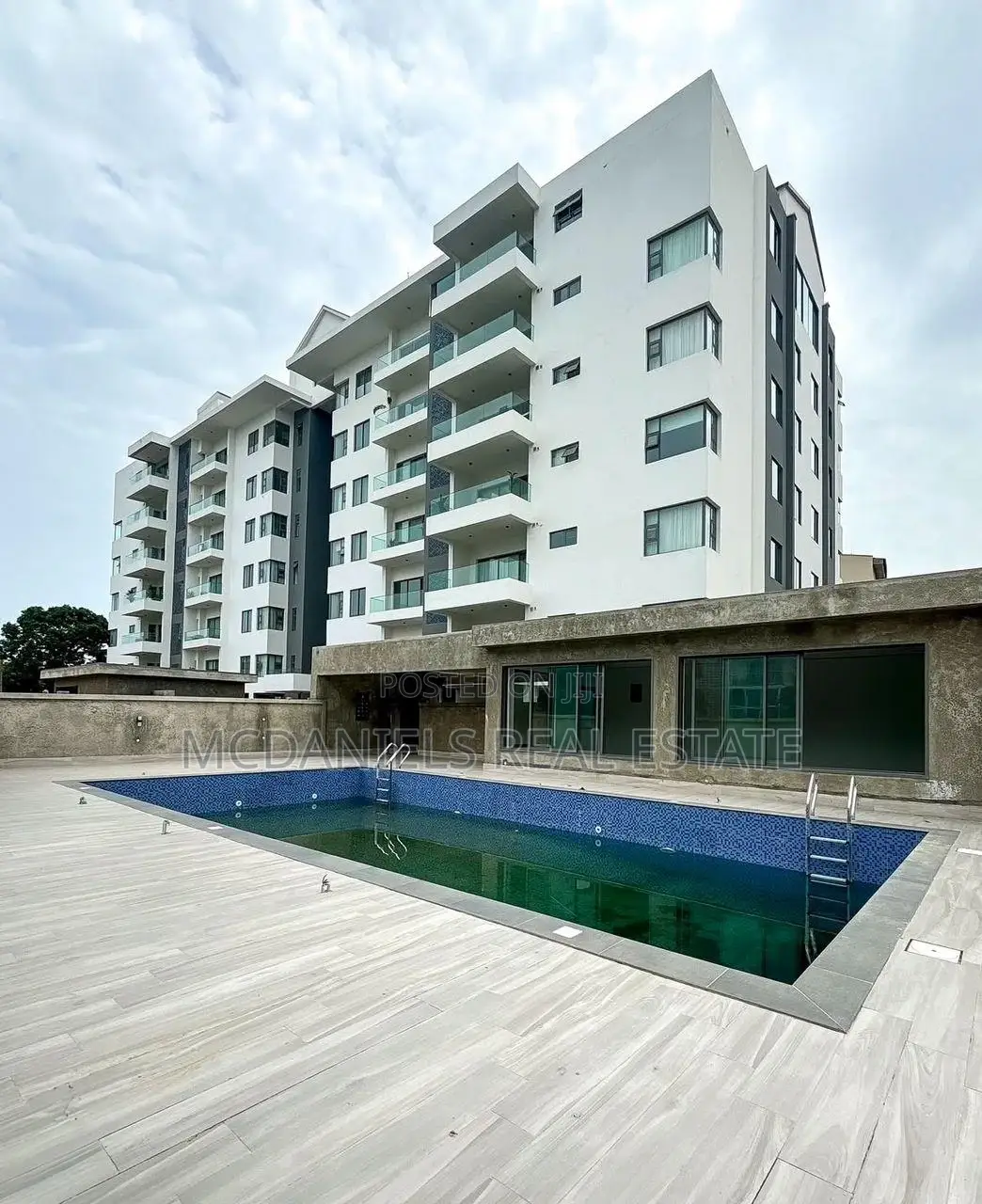 2bdrm Apartment in Adeola Odeku for sale