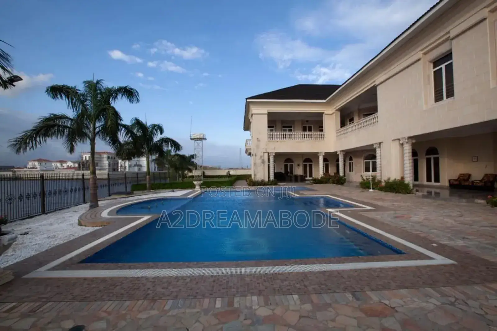 7bdrm Mansion in Banana Island, Ikoyi for sale