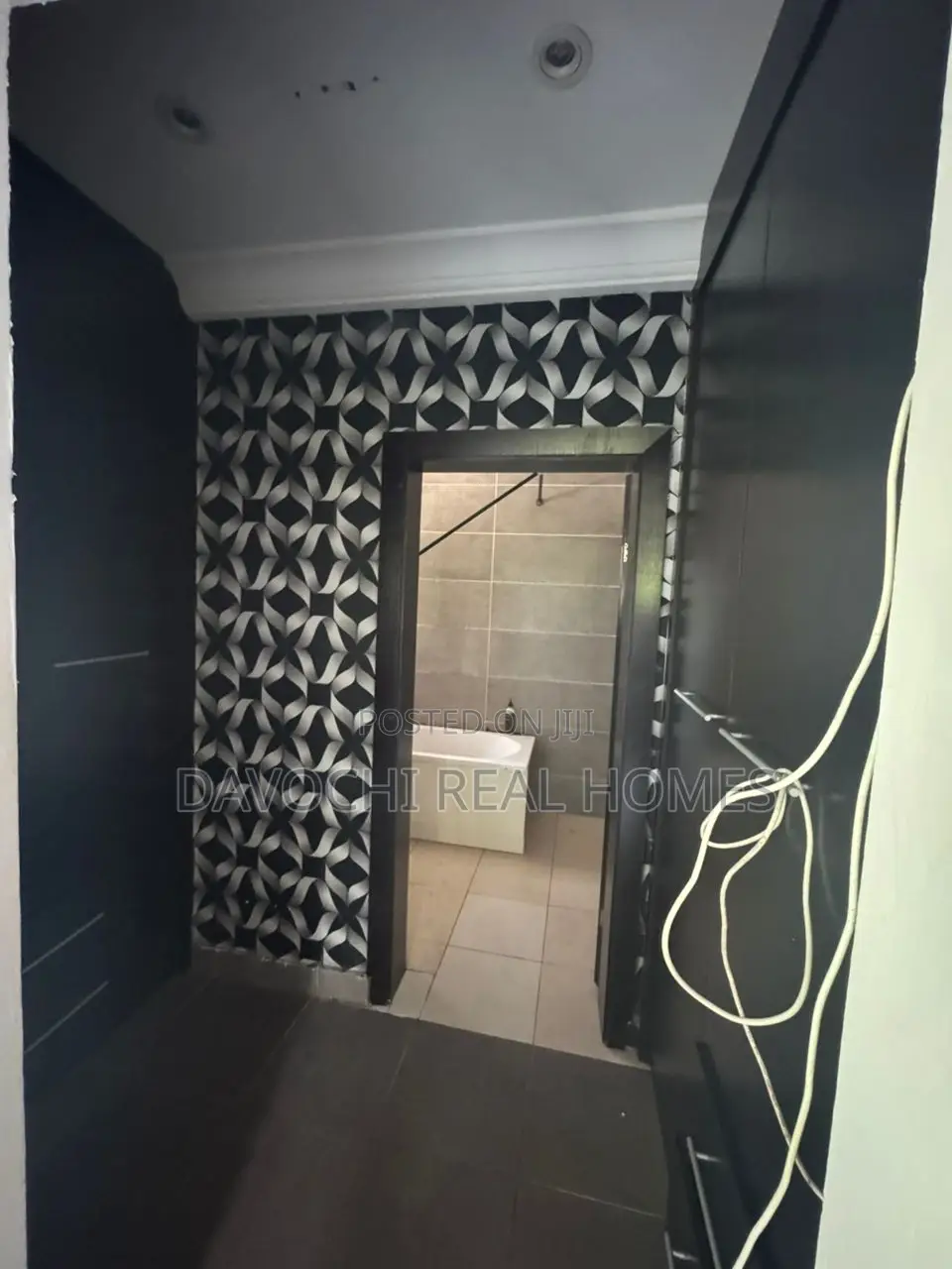 3bdrm Duplex in County Homes, Ikota for rent