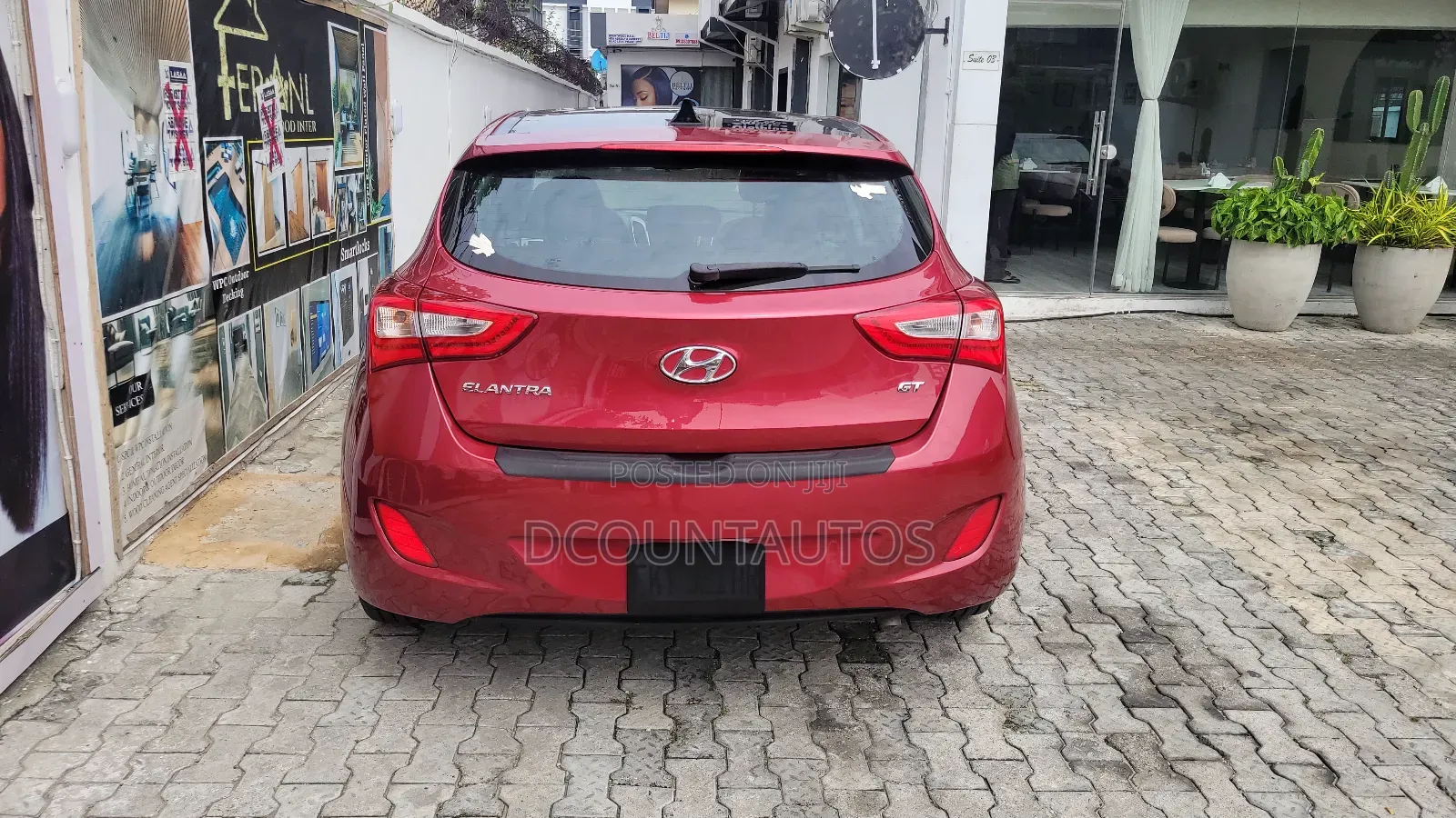Hyundai Elantra Limited PZEV 4dr Sedan (1.8L 4cyl 6A) 2015 Red