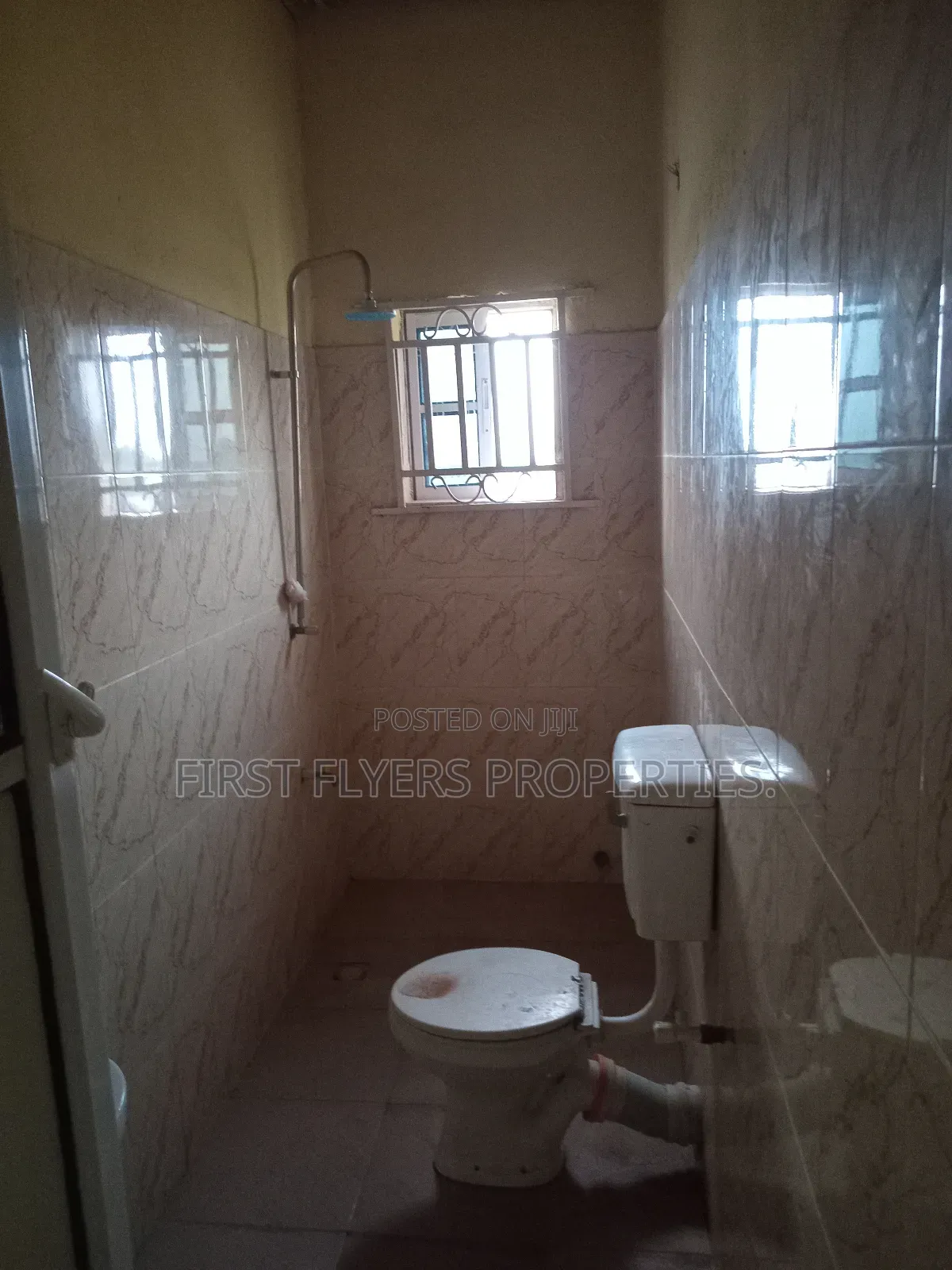 Furnished 1bdrm Block of Flats in Face 2 Estate Iju for rent