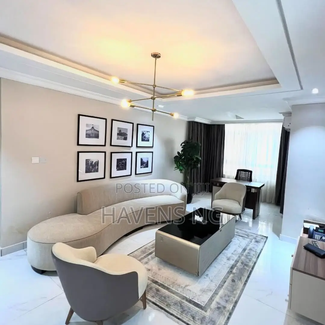 Ravishingly Furnished 2-Bedroom Apartment for Short Stay