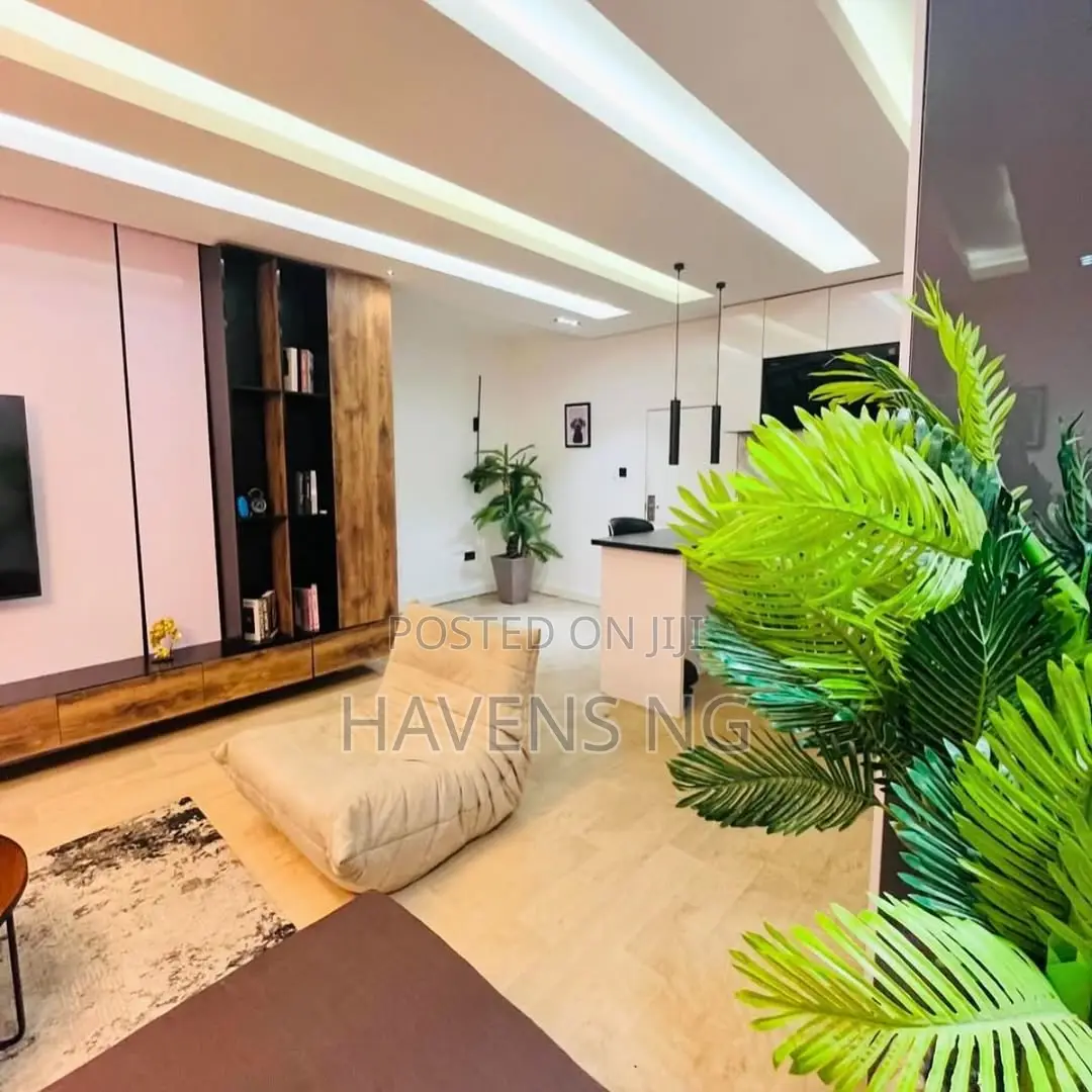 Beautifully Furnished 2-Bedroom Apartment for Short Stays