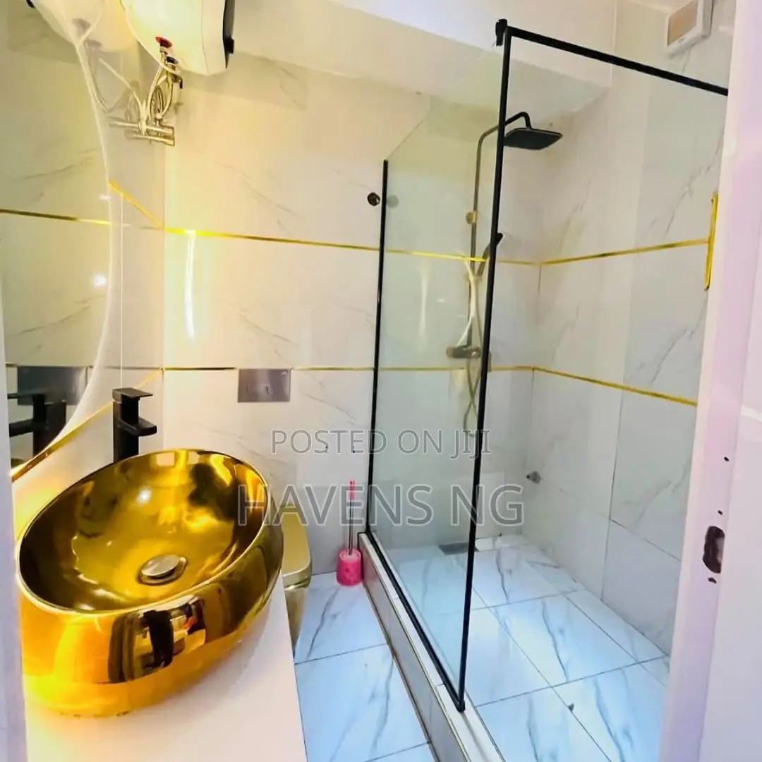 Beautifully Furnished 2-Bedroom Apartment for Short Stays