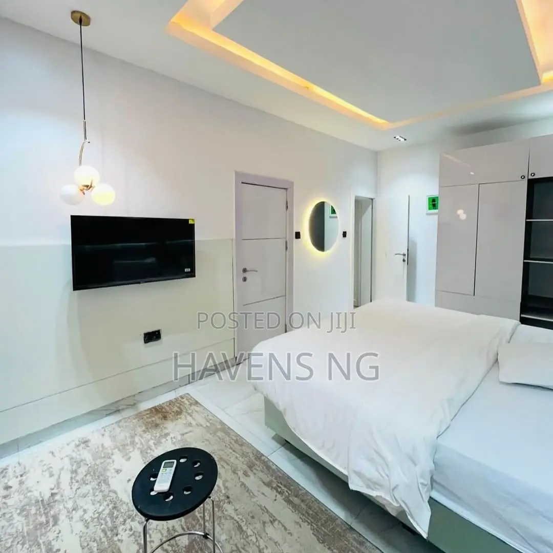 Beautifully Furnished 2-Bedroom Apartment for Short Stays