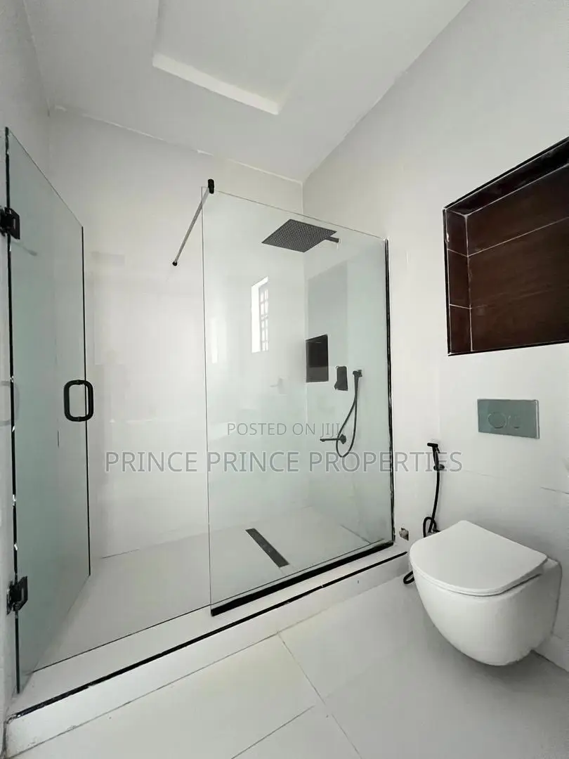 Furnished 4bdrm Duplex in Ajah for sale