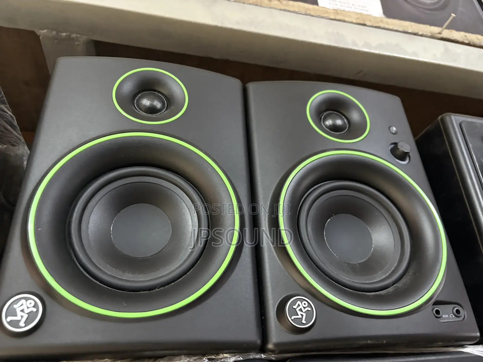 Mackie Cr4 London  Neatly Use Studio Monitor