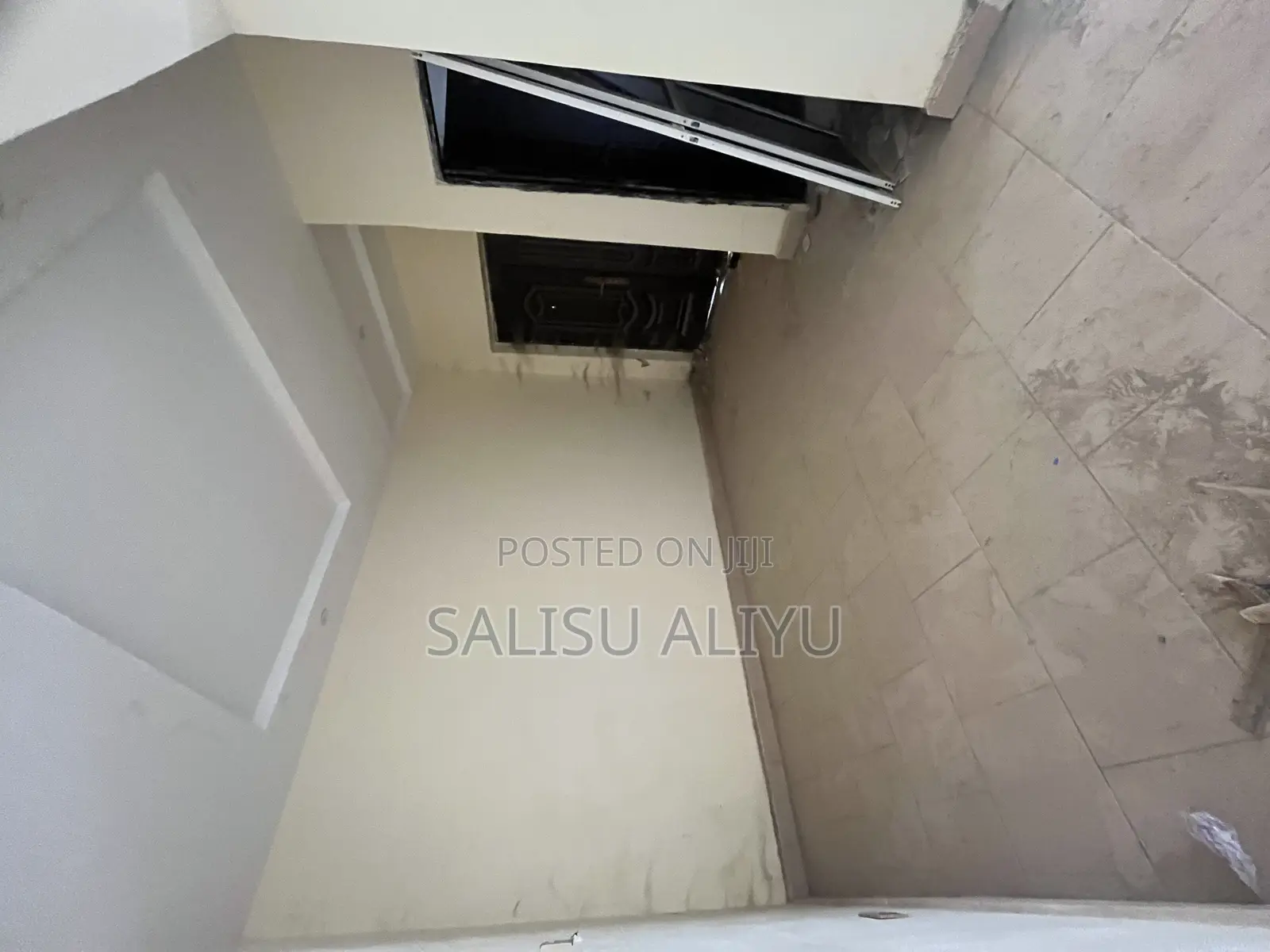 3bdrm Block of Flats in Life Camp for sale