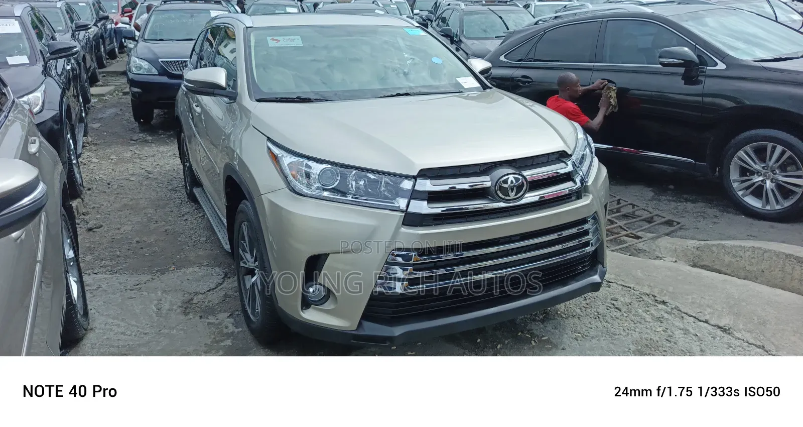 Toyota Highlander 2016 Gold