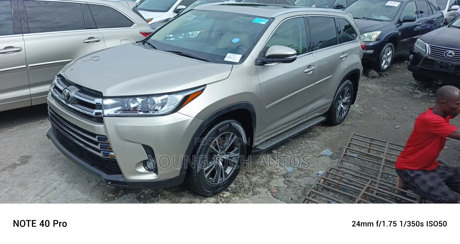 Toyota Highlander 2016 Gold