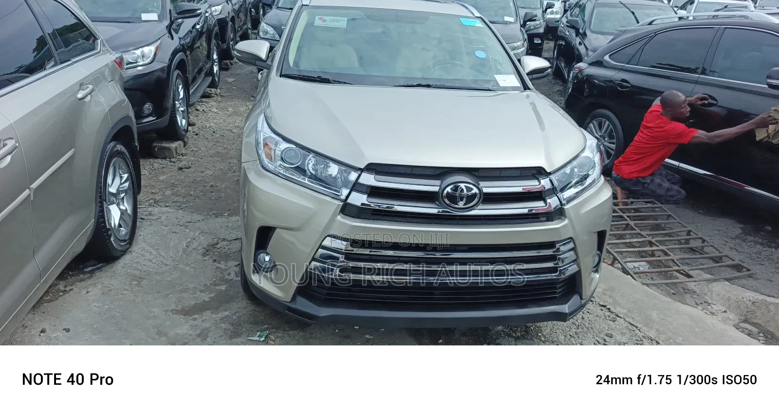 Toyota Highlander 2016 Gold