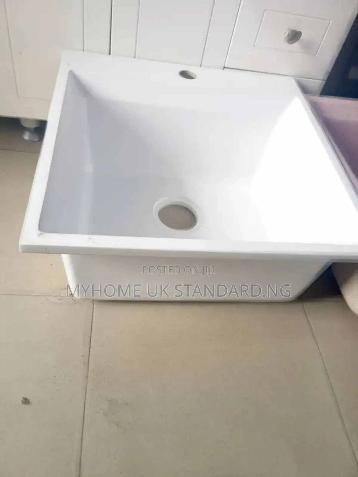 Granite Composite Laundry Sink in White