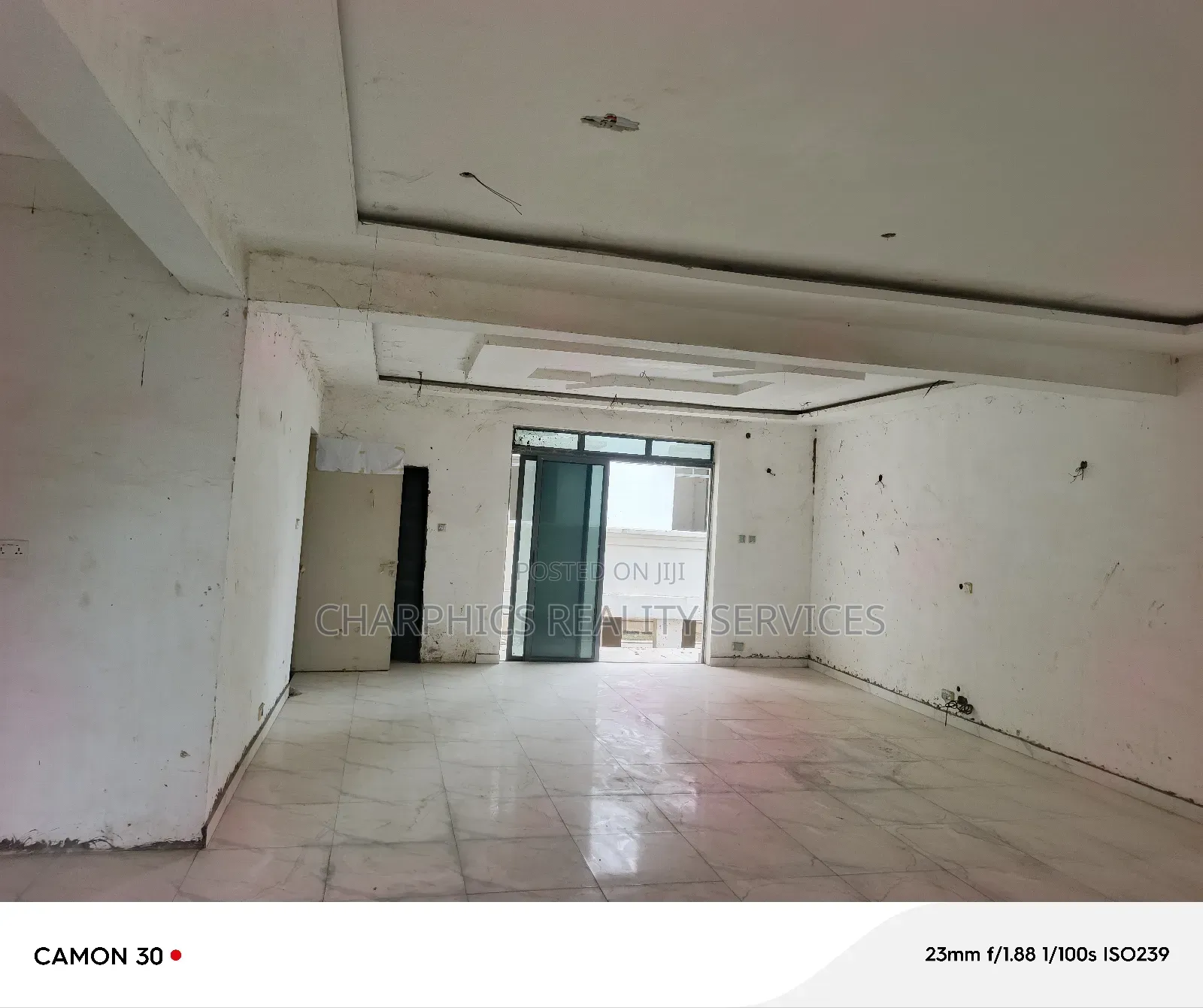 3bdrm Apartment in Ikeja GRA for rent