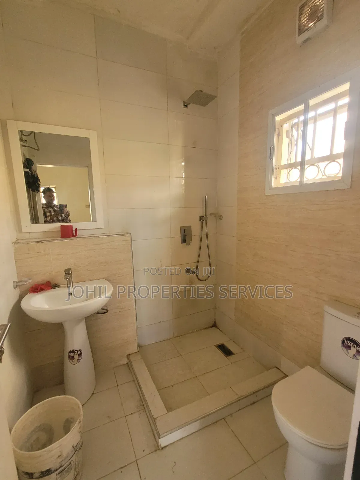 3bdrm Block of Flats in Naf Valley Estate, Asokoro for rent
