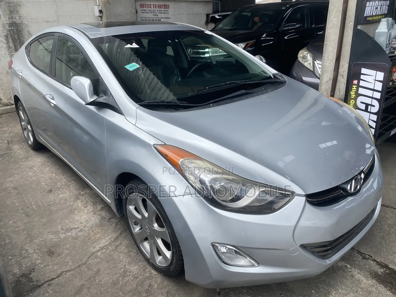 Hyundai Elantra Limited 2012 Silver