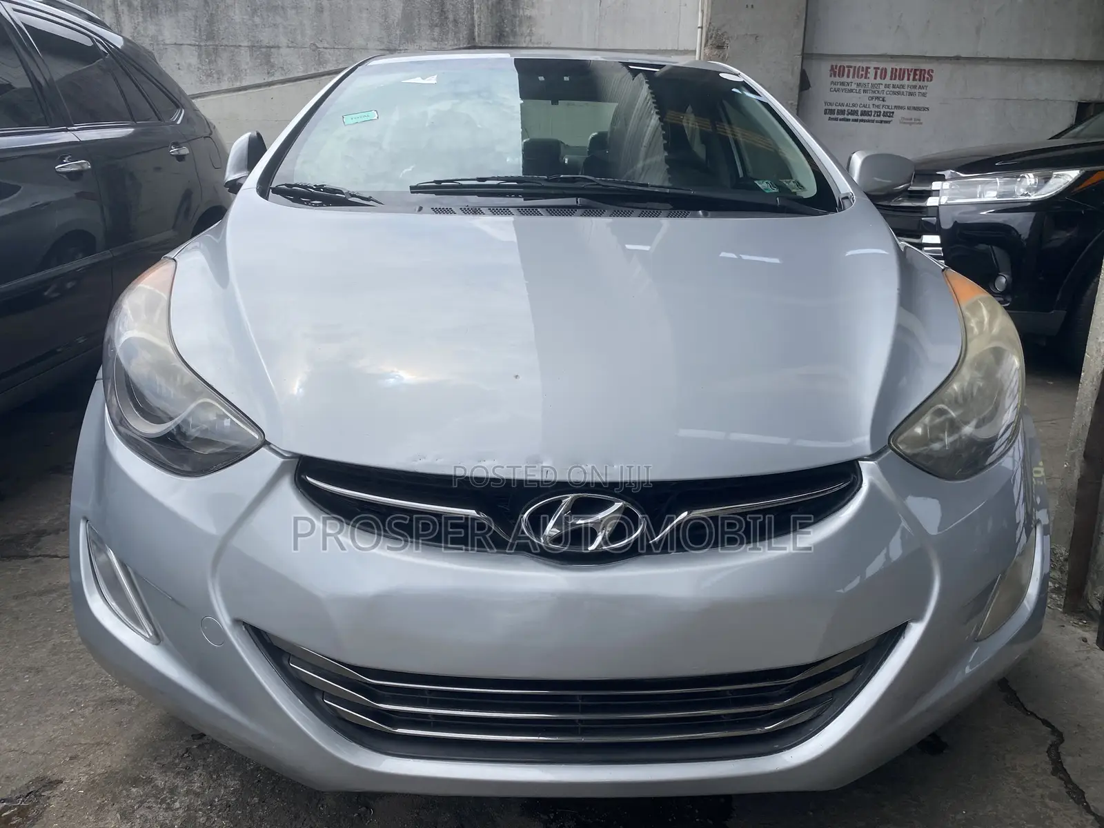 Hyundai Elantra Limited 2012 Silver