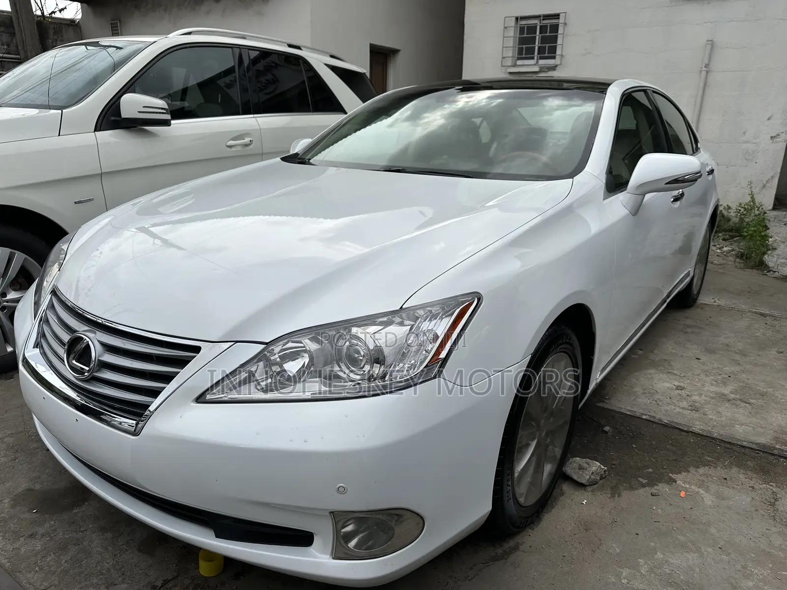 Lexus ES 350 2011 White