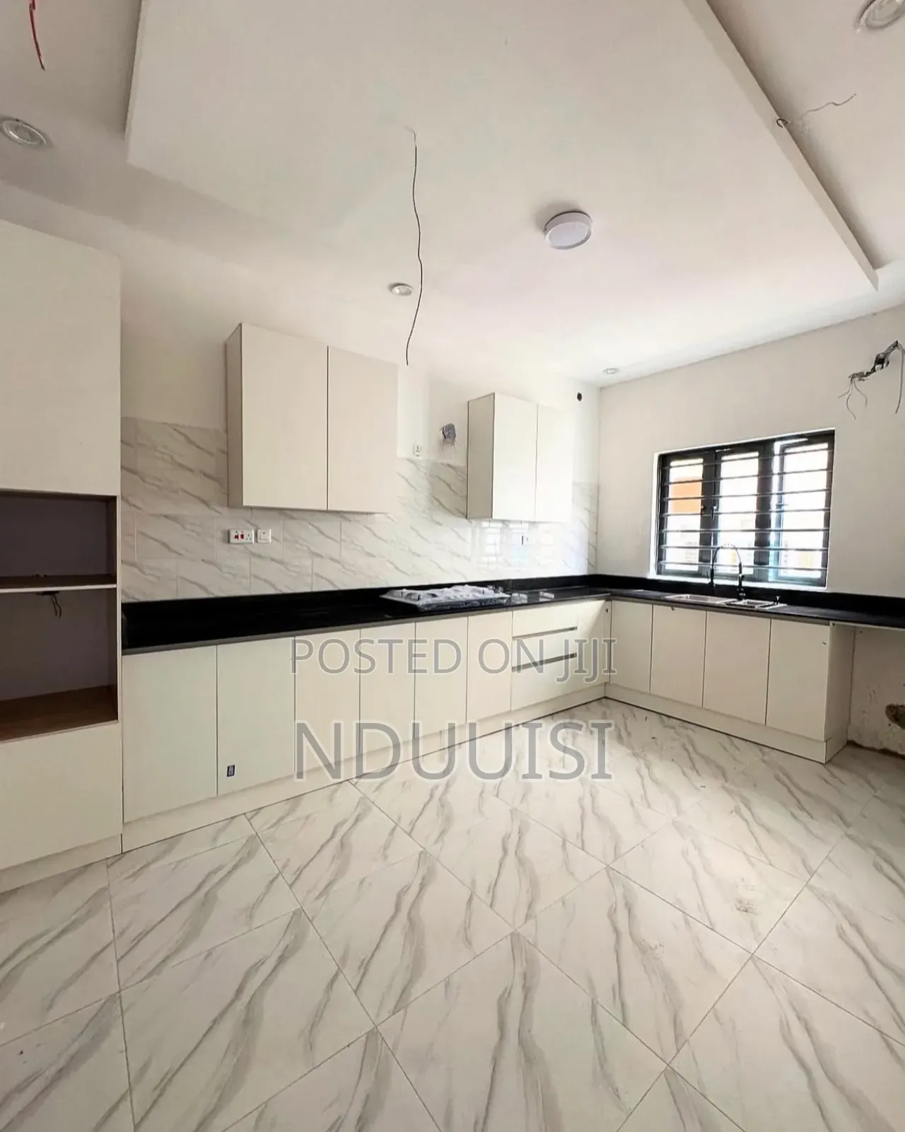4bdrm Duplex in Ologolo for sale