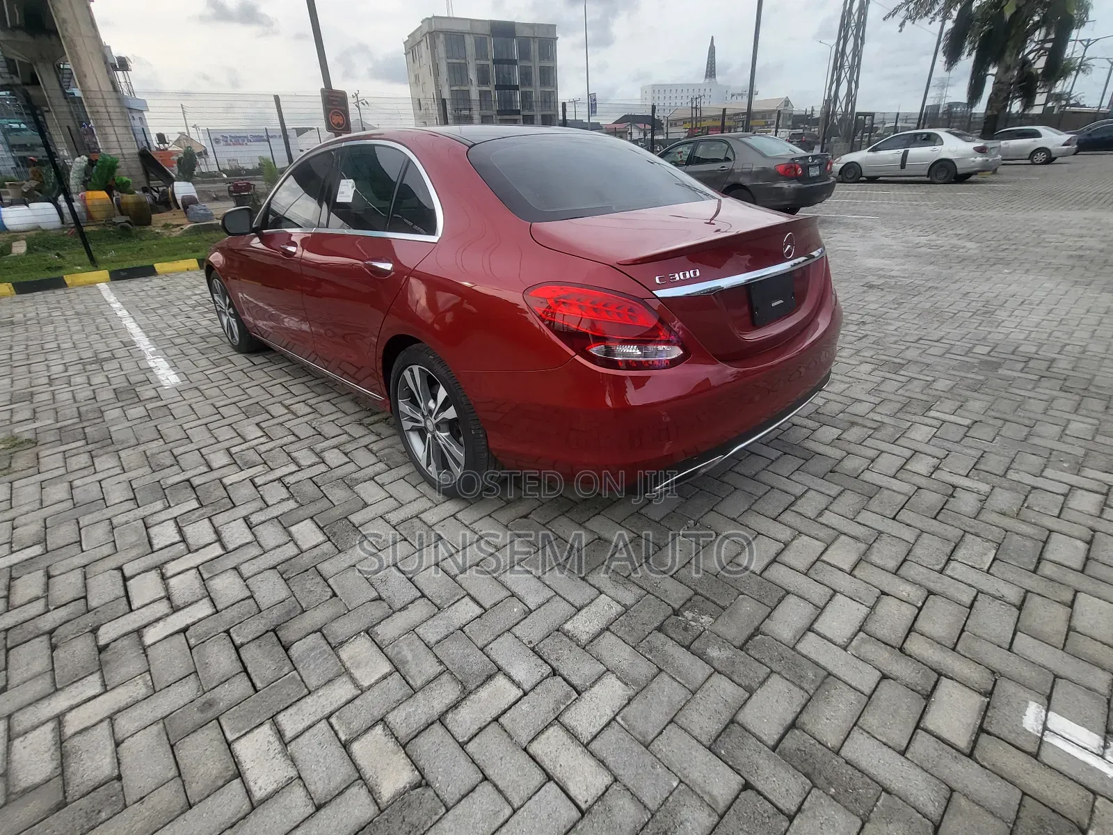 Mercedes-Benz C300 Sport 4Matic Sedan AWD (2.0L 4cyll 7A) 2016 Red