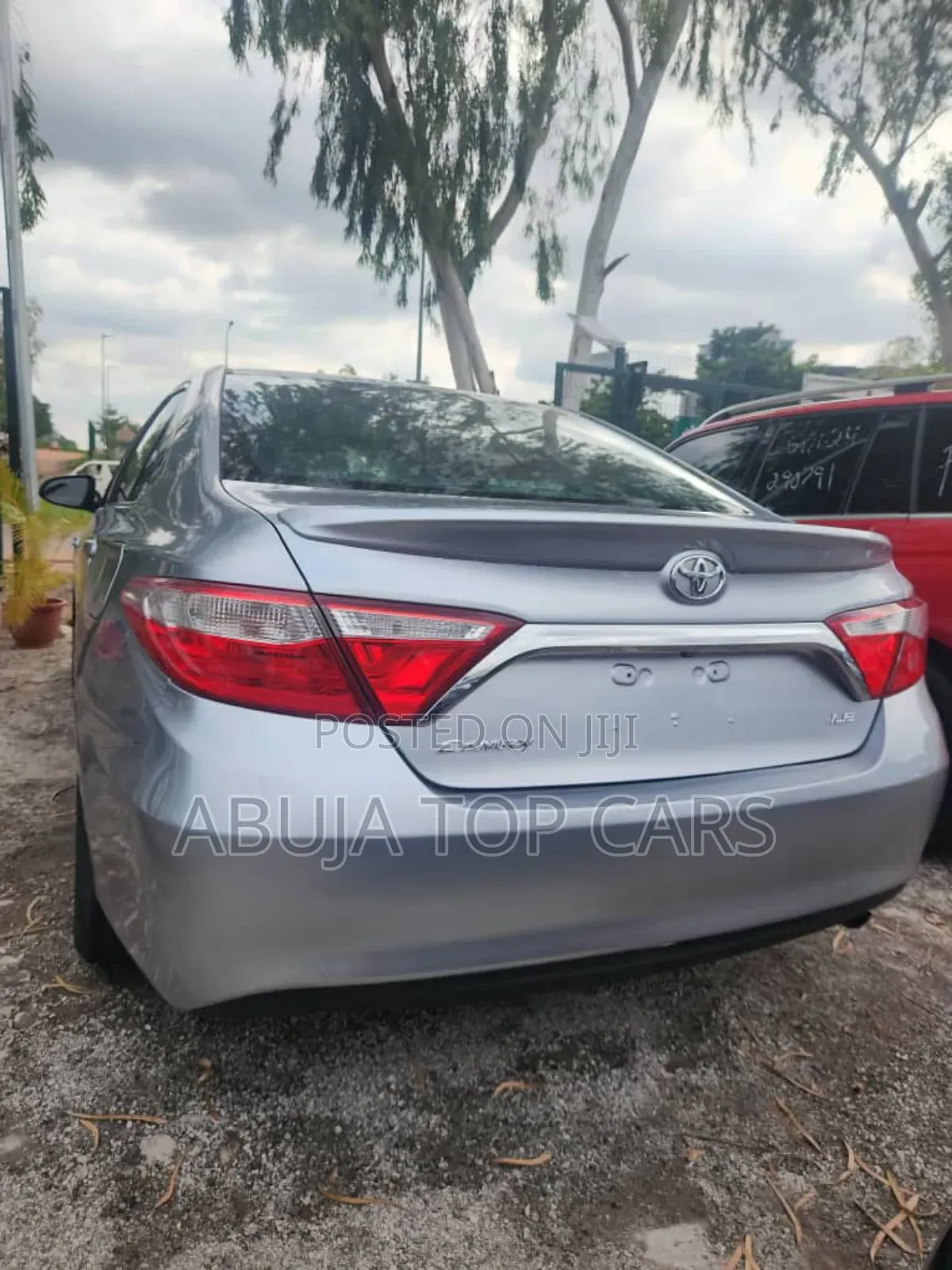Toyota Camry LE 4dr Sedan (2.5L 4cyl 6A) 2016 Silver