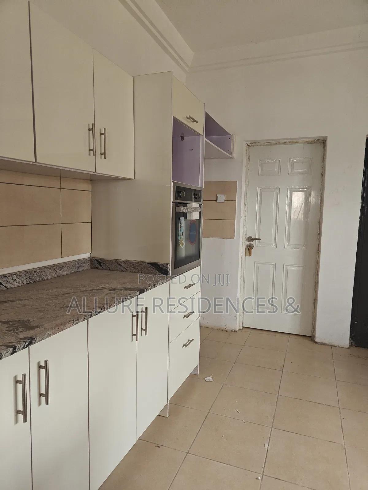 Furnished 4bdrm Duplex in Redwood 2 Estate, Idu Industrial for sale