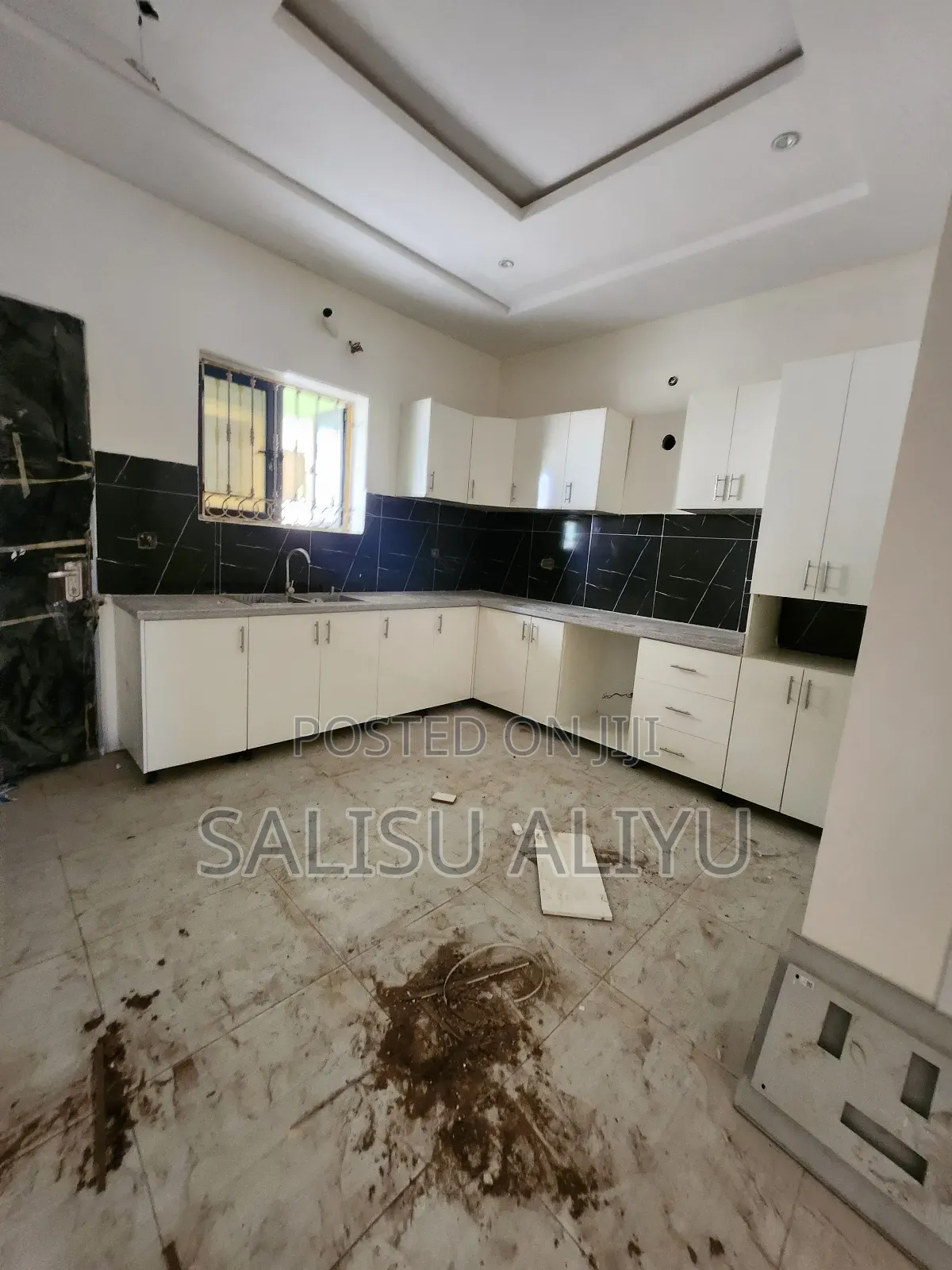 4bdrm Duplex in Life Camp for sale