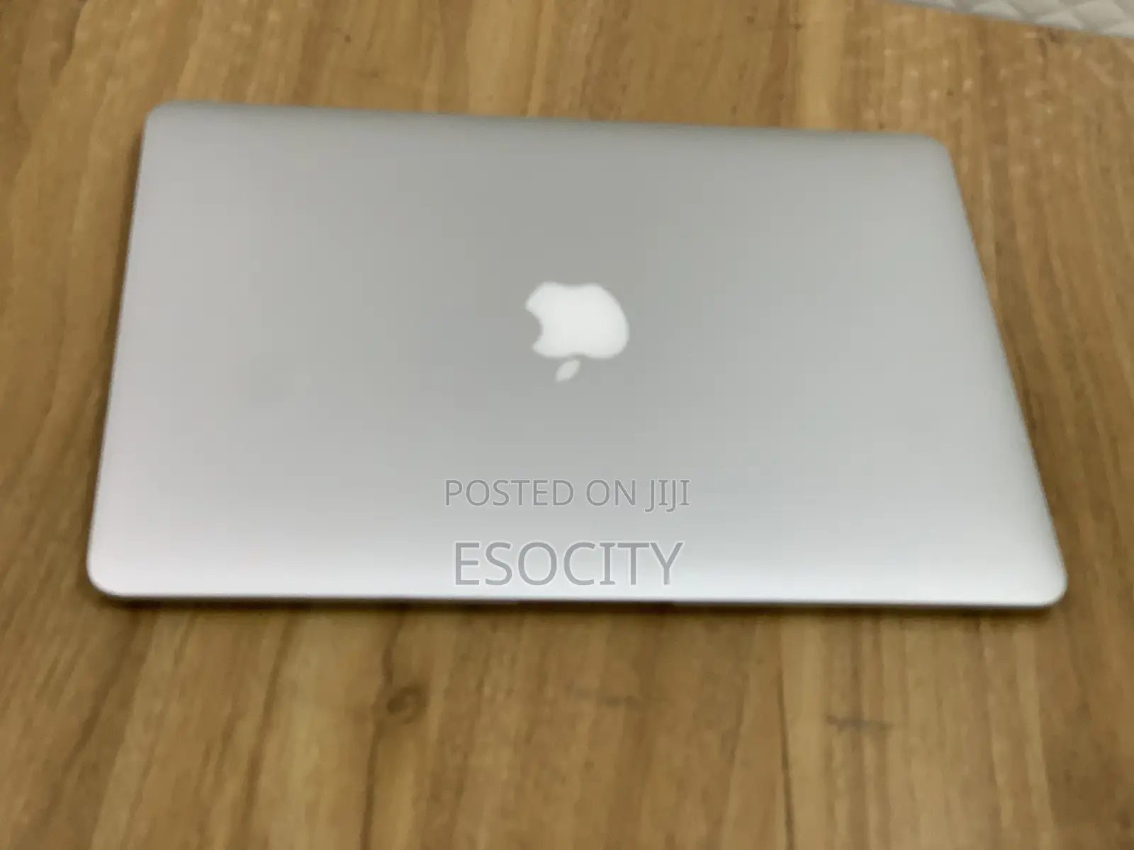 Laptop Apple MacBook Pro 2015 8GB Intel Core I5 SSD 128GB