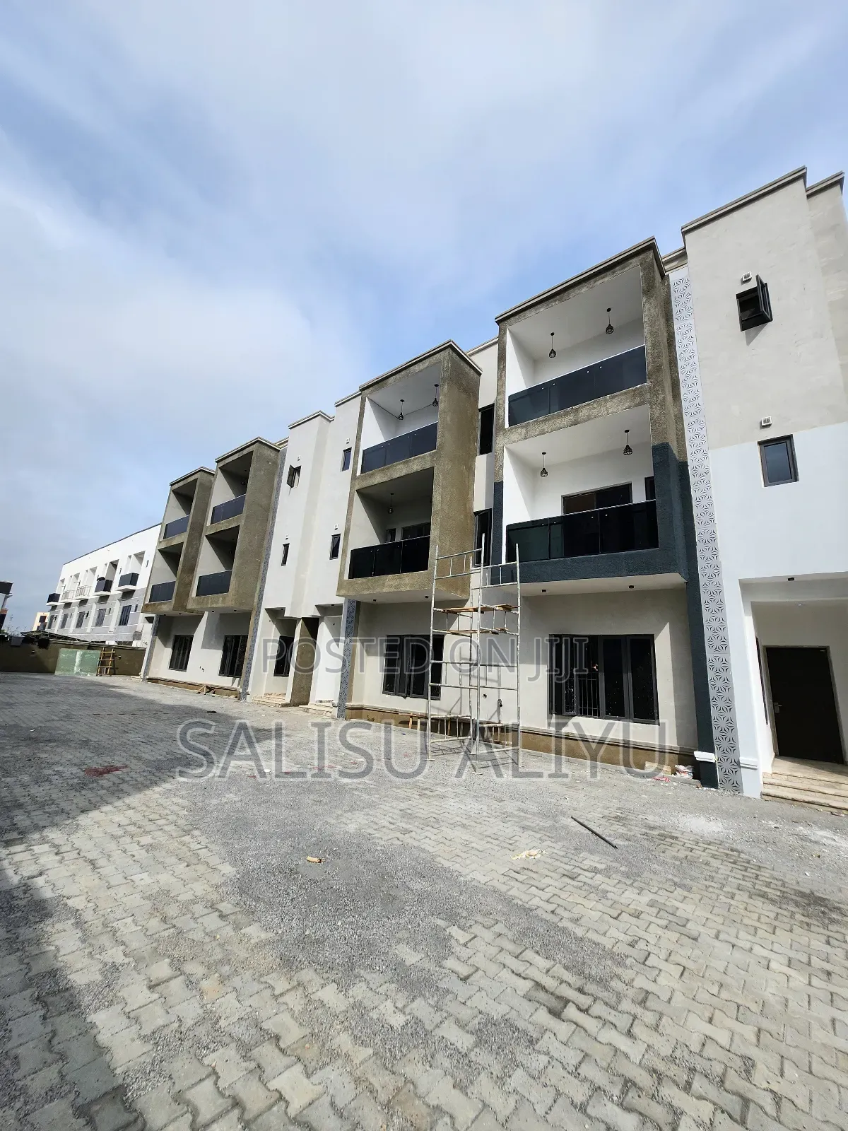 4bdrm Townhouse/Terrace in Jahi Gilmore for sale