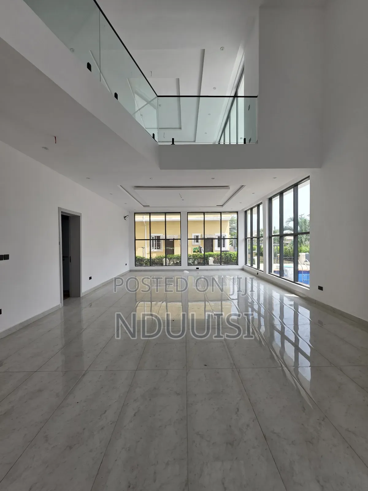 4bdrm Duplex in Northernforesure, Chevron for sale