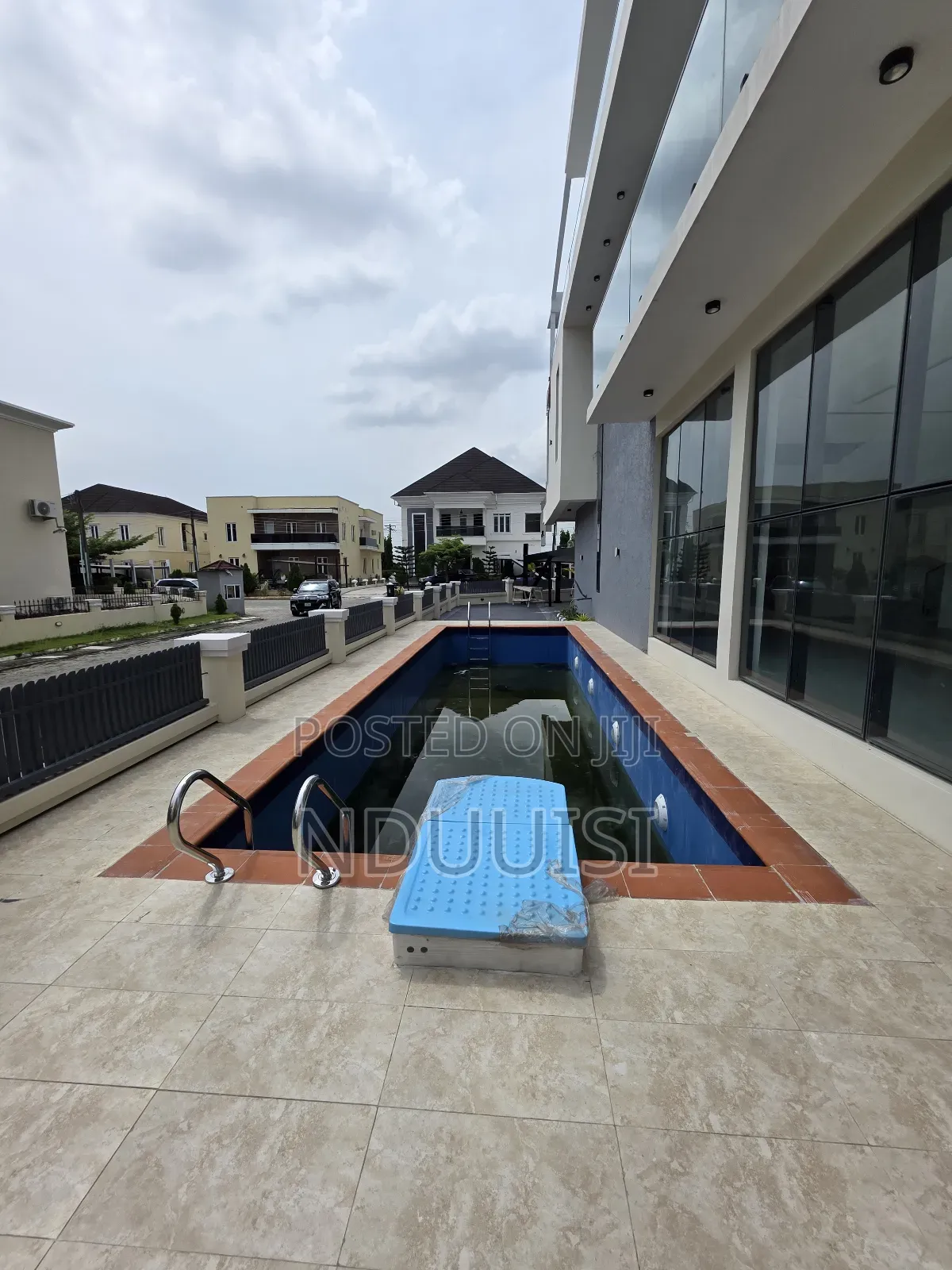 4bdrm Duplex in Northernforesure, Chevron for sale