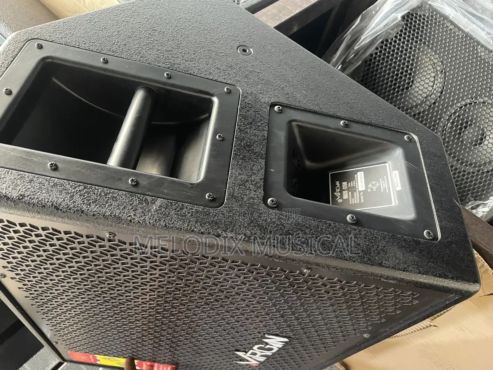 Virgin Mack-X15m 2-Ways Passive Feedback Monitors