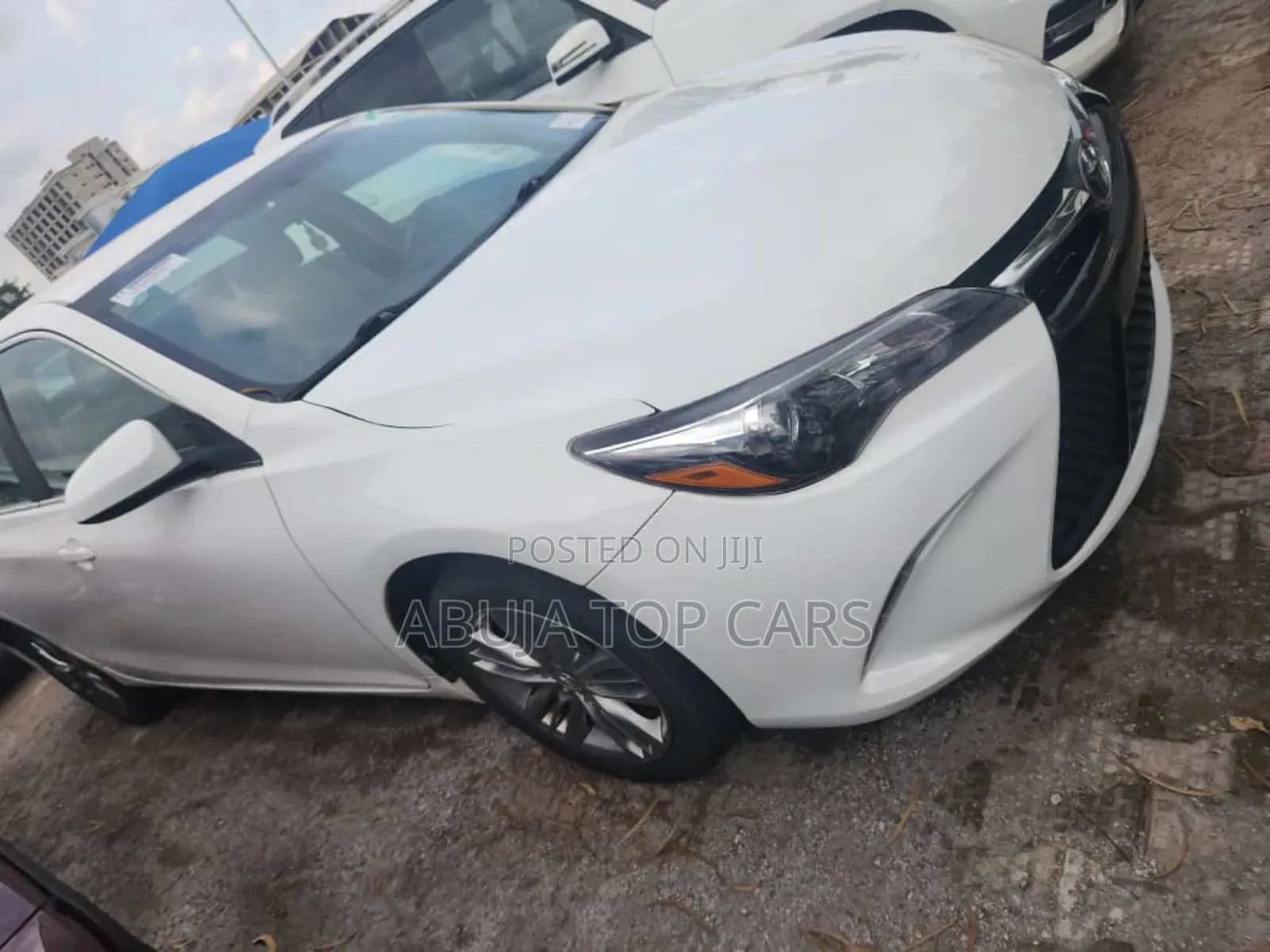 Toyota Camry SE 4dr Sedan (2.5L 4cyl 6A) 2016 White