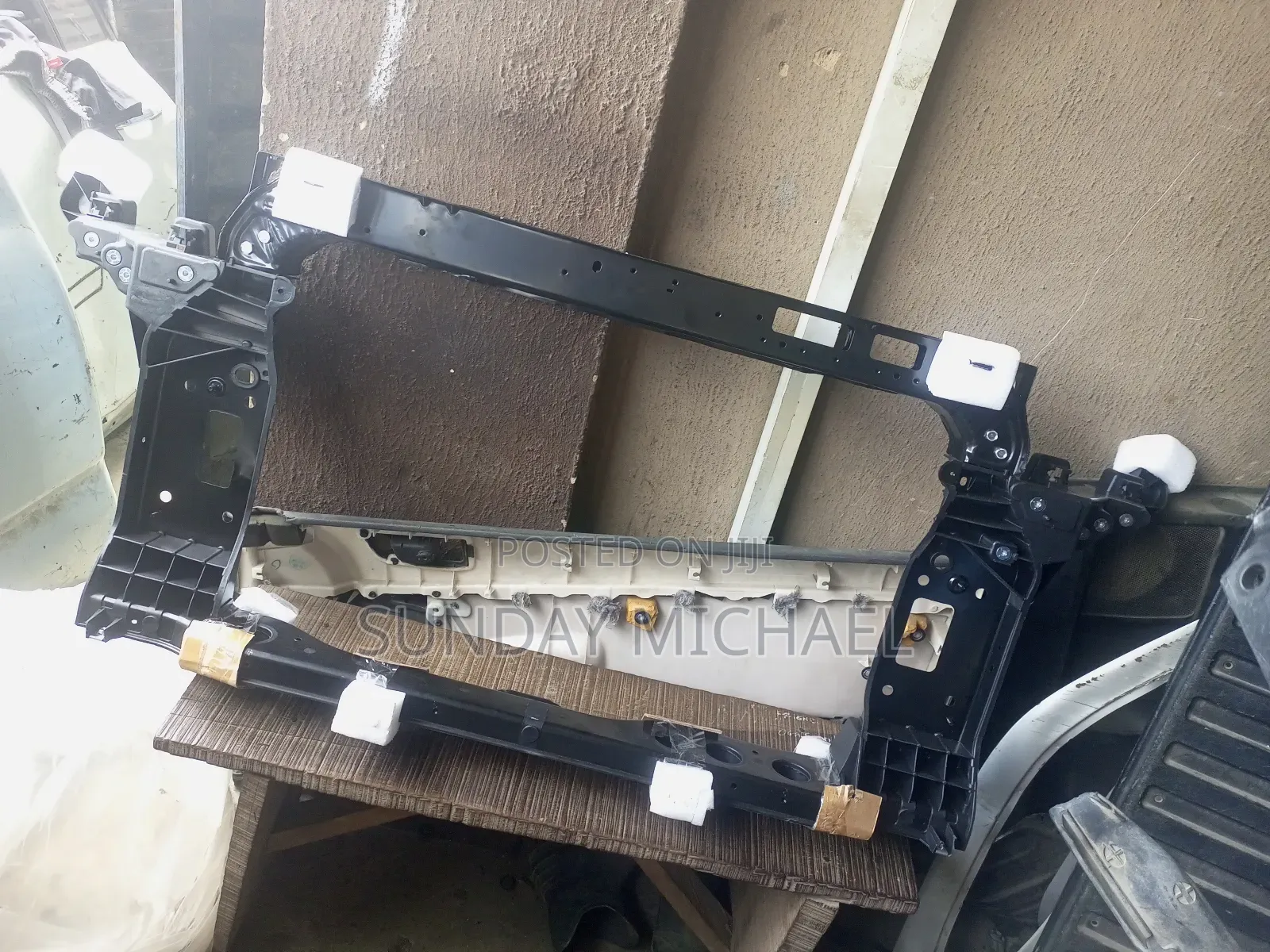 Hyundai Tucson Front Cut ( or Radiator Guard) 2017