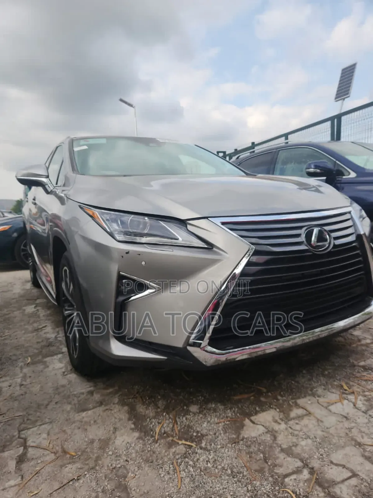 Lexus RX 350 AWD 2017 Gold
