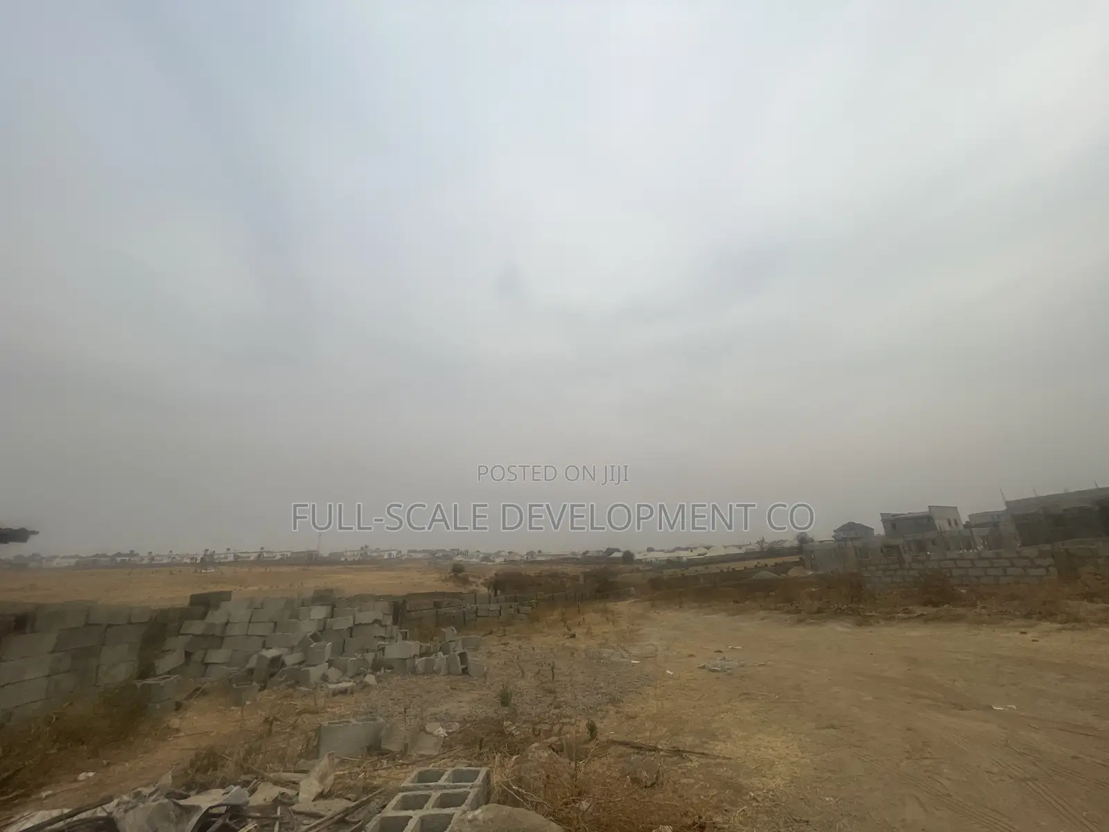 1000sqm Bare Land